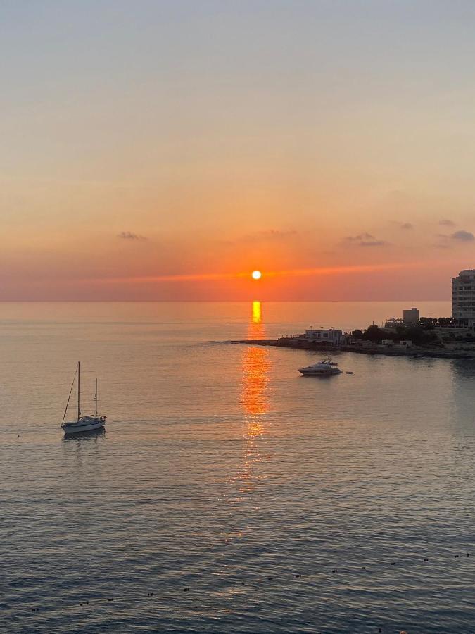 F2 - Lovely Two Bedrooms Flat Sea View, St Julians Saint Julian's 외부 사진